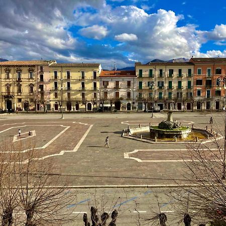 La Casetta In Piazza 苏尔莫纳 外观 照片