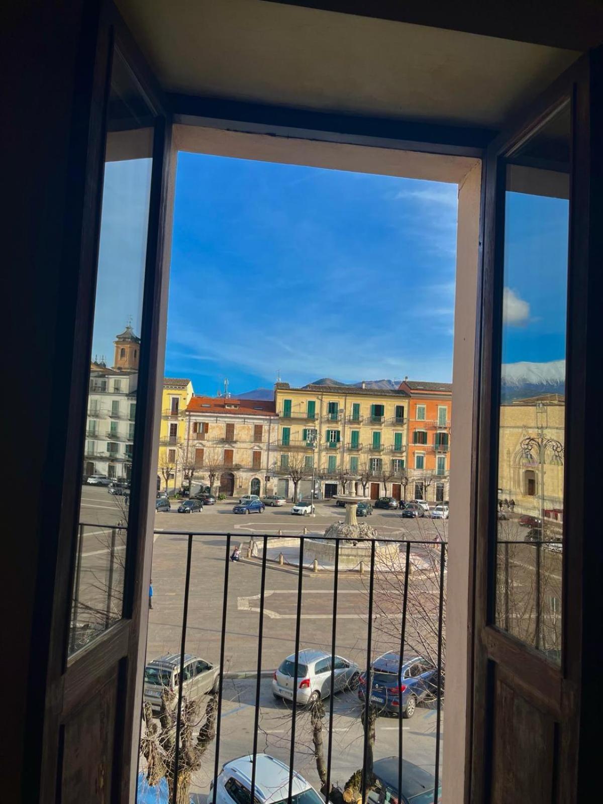 La Casetta In Piazza 苏尔莫纳 外观 照片